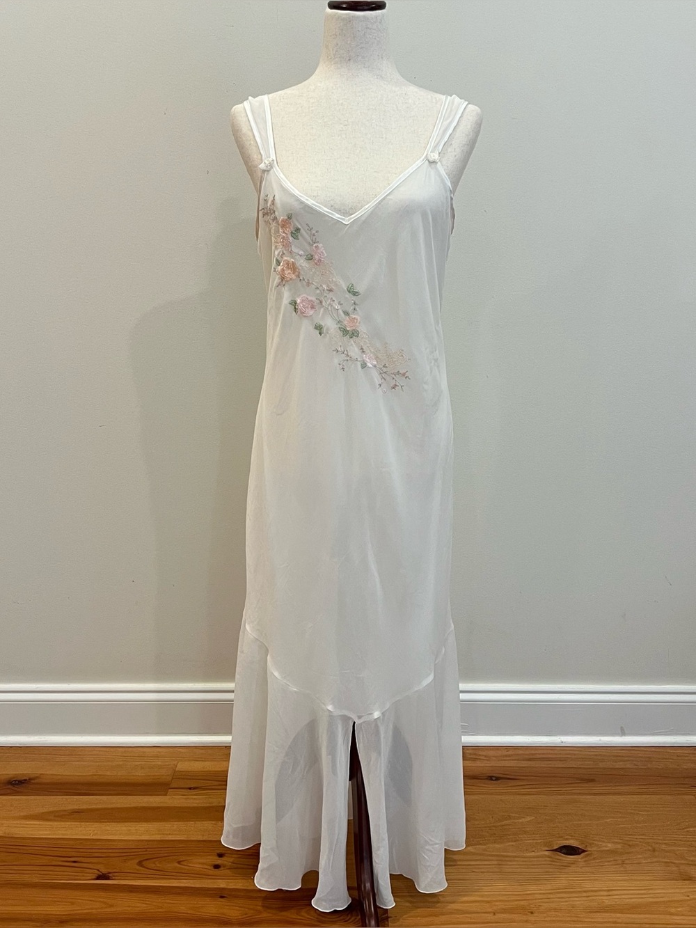 Linea Donatella Nightgown Slip Dress Medium Embroidered Sequined Chiffon Bridal